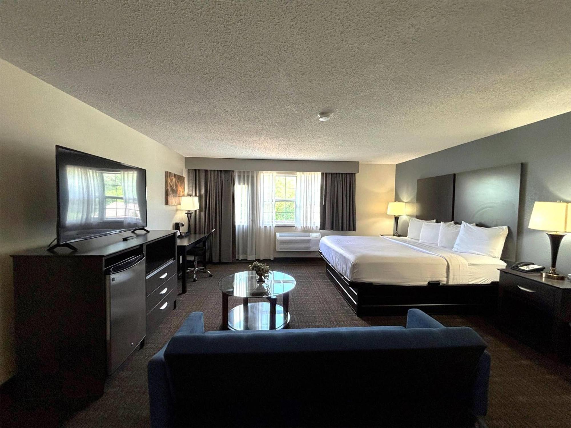 Baymont By Wyndham Chester Il מראה חיצוני תמונה
