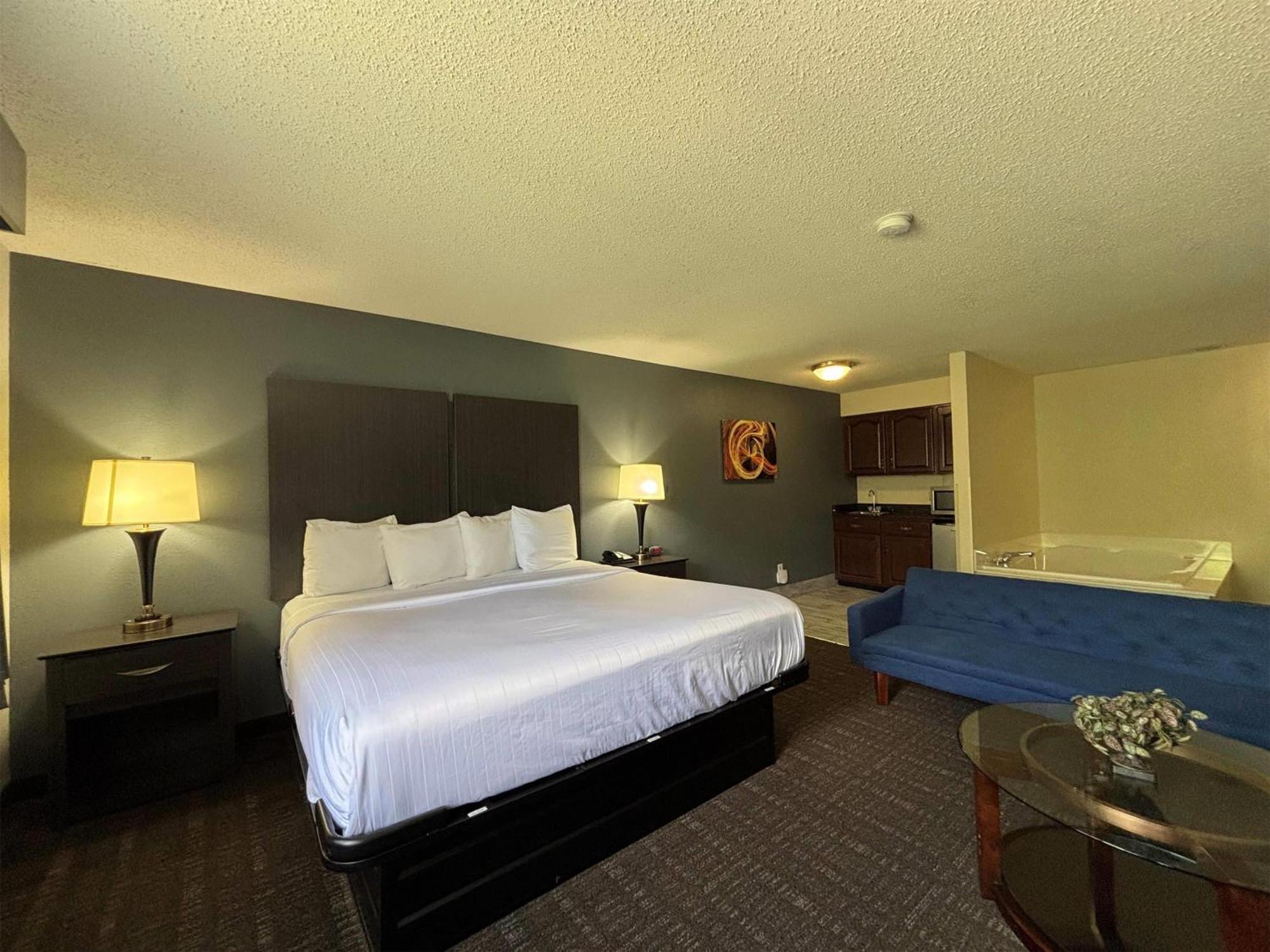 Baymont By Wyndham Chester Il מראה חיצוני תמונה