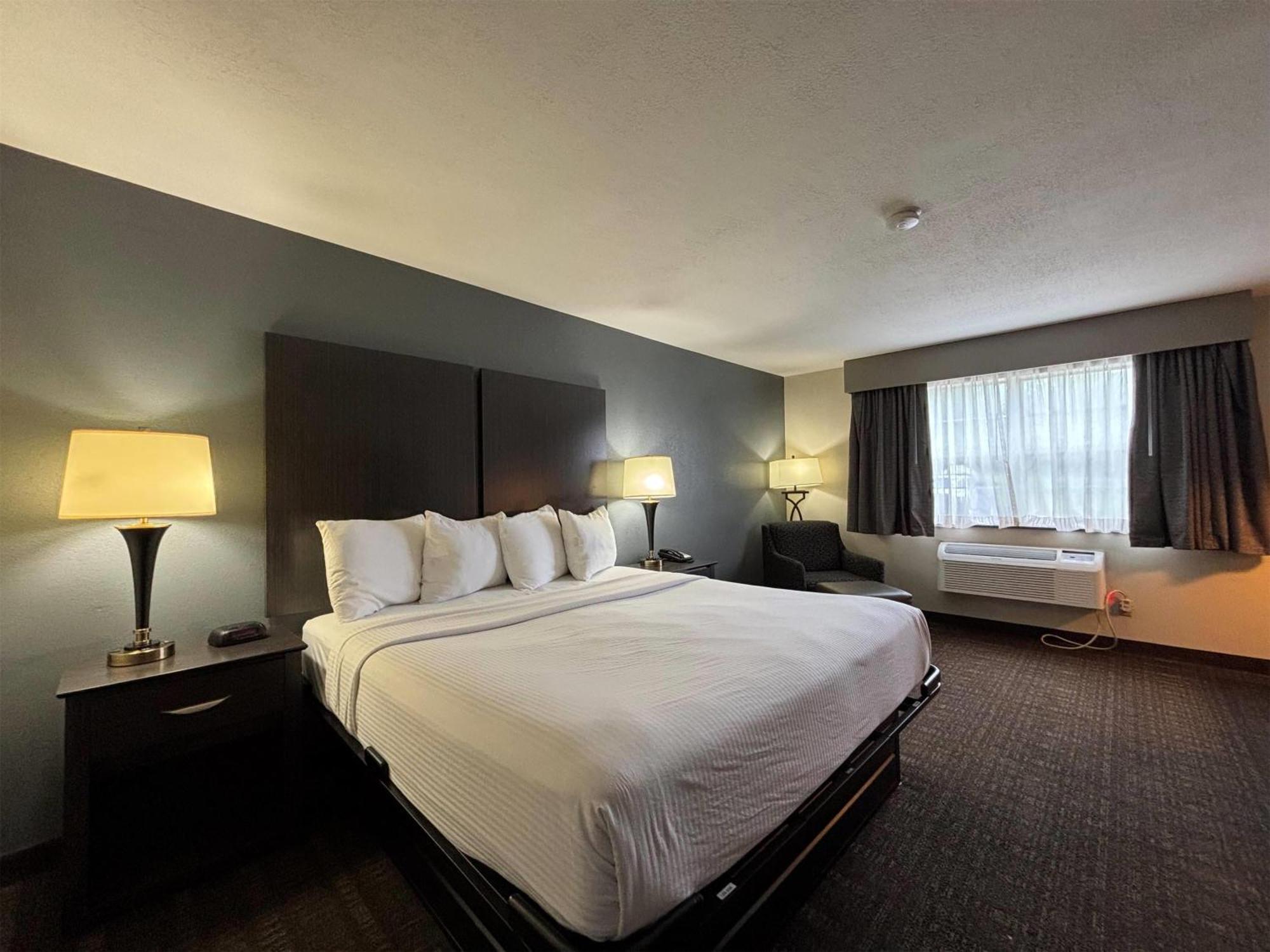 Baymont By Wyndham Chester Il מראה חיצוני תמונה