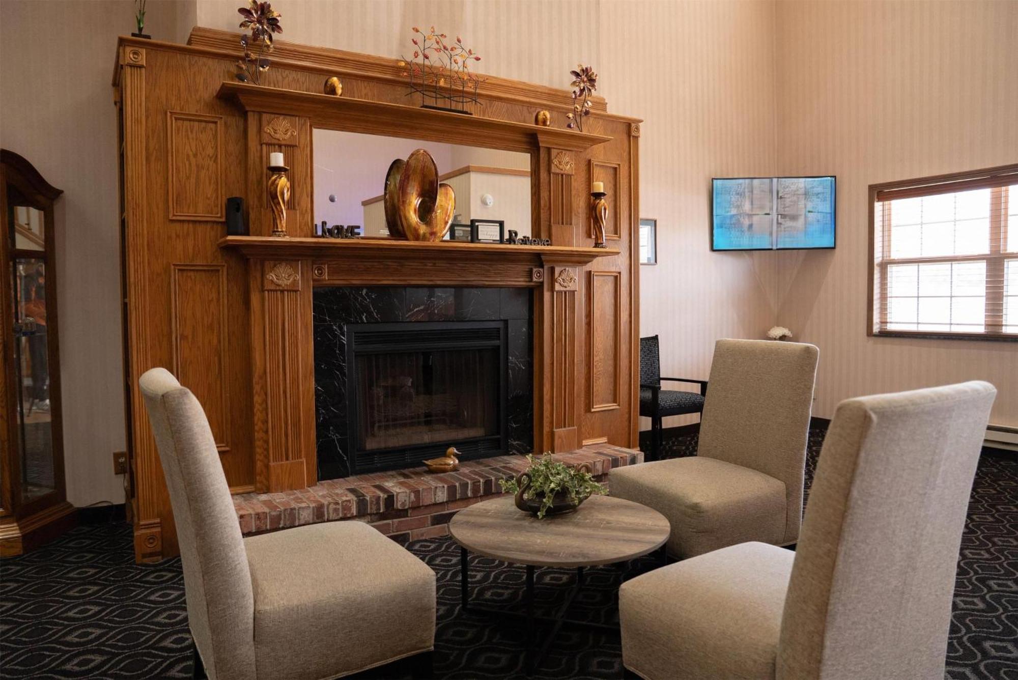 Baymont By Wyndham Chester Il מראה חיצוני תמונה