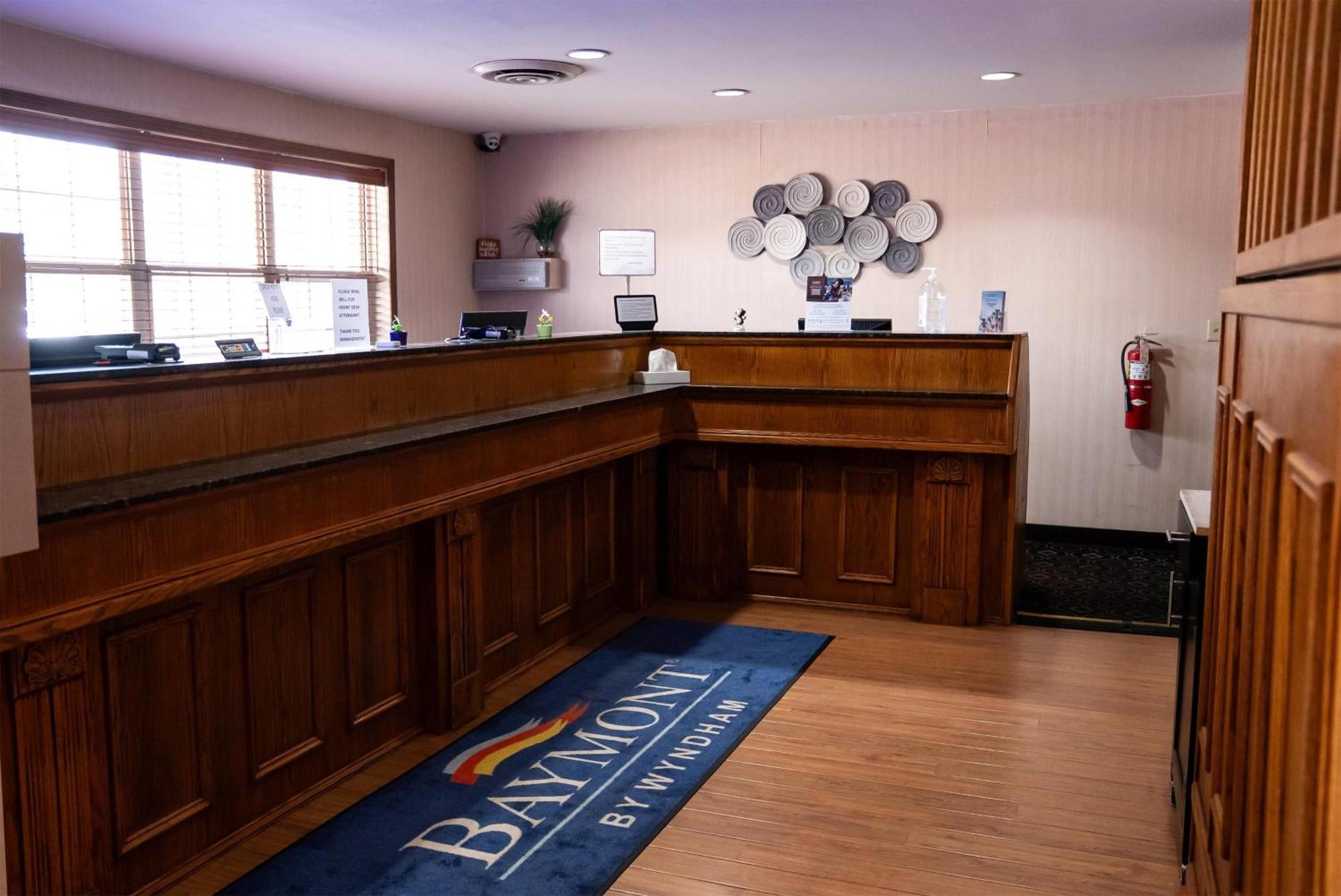 Baymont By Wyndham Chester Il מראה חיצוני תמונה